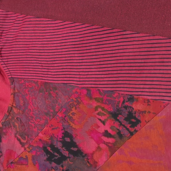 Tunic - Picture 5 of 6